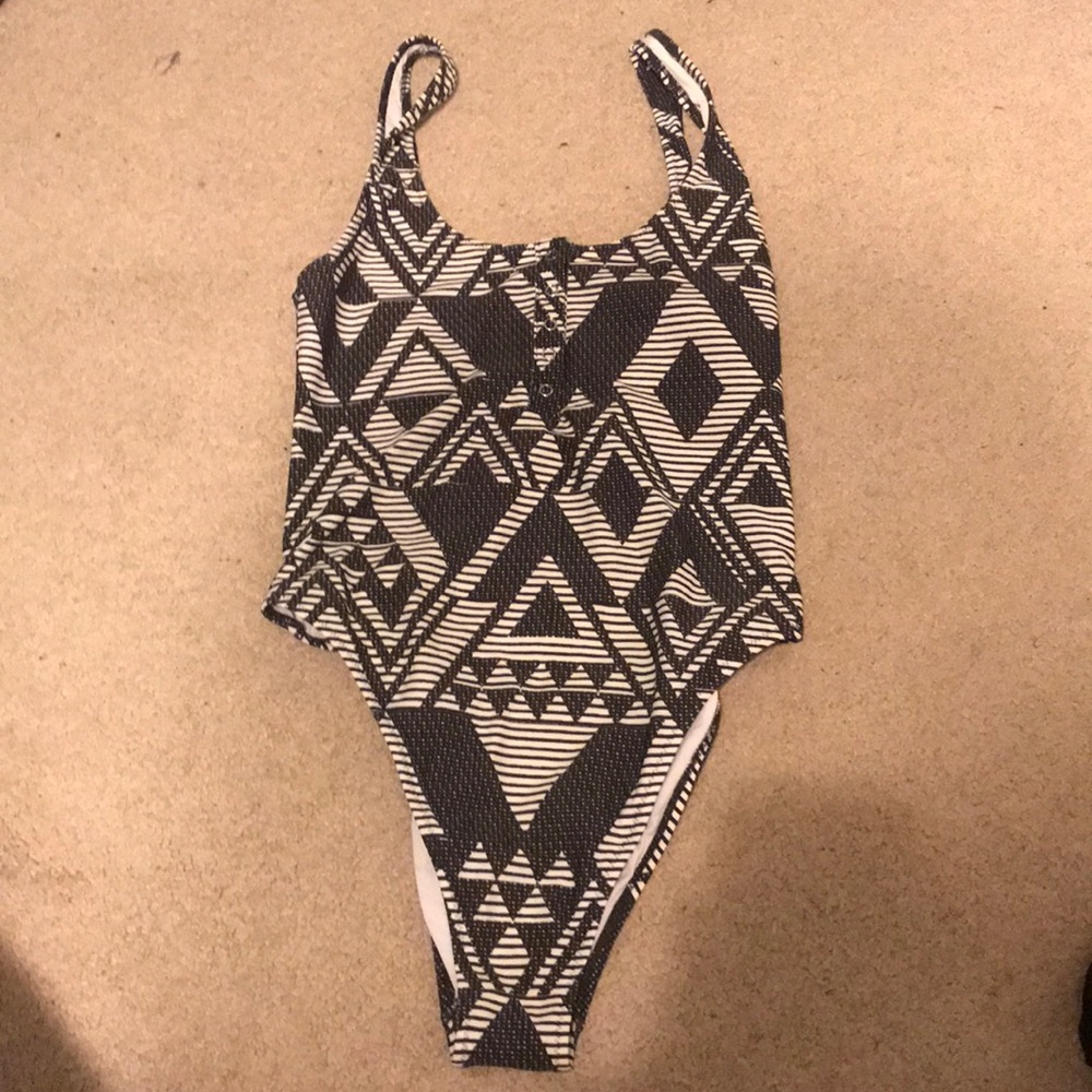 Aerie geometric pattern one piece